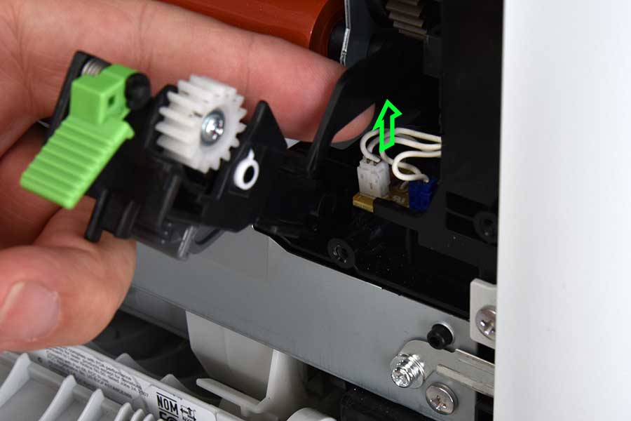 Lift sensor arm over wiring connectors