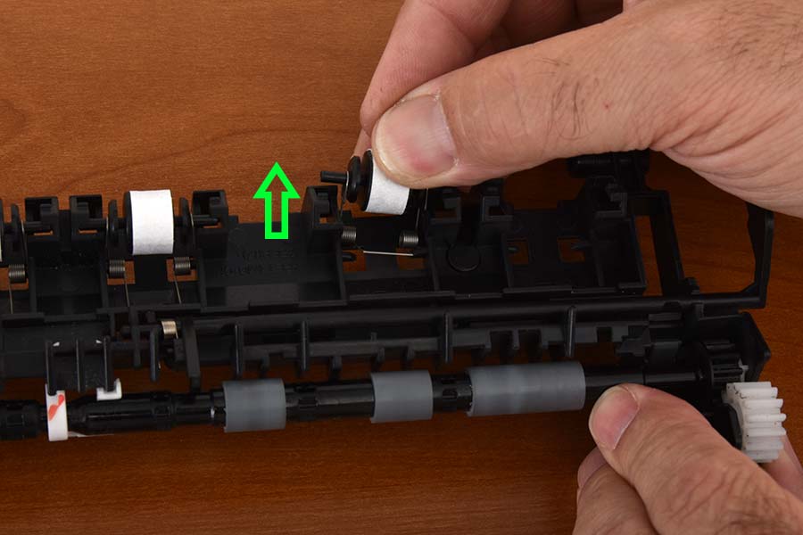 Release pinch roller